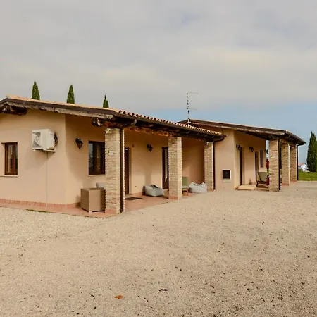 Pinetoalba Vakantiehuis Scerne